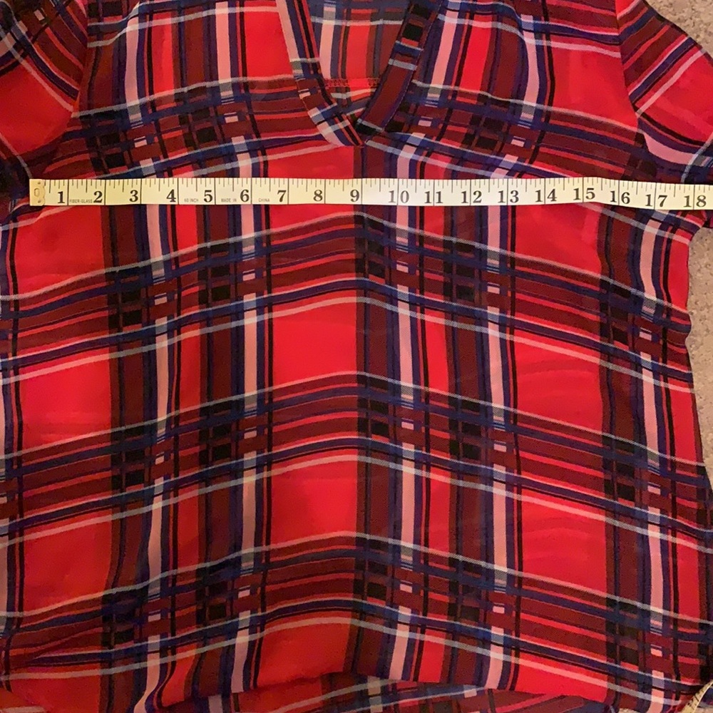 No Boundaries Sheer Red & Navy Blue Plaid V Neck Shirt Junior’s Medium - Picture 5 of 6